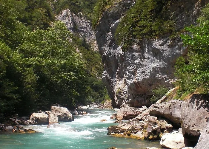 Nyaraló Brvnara Dadi Sukovo